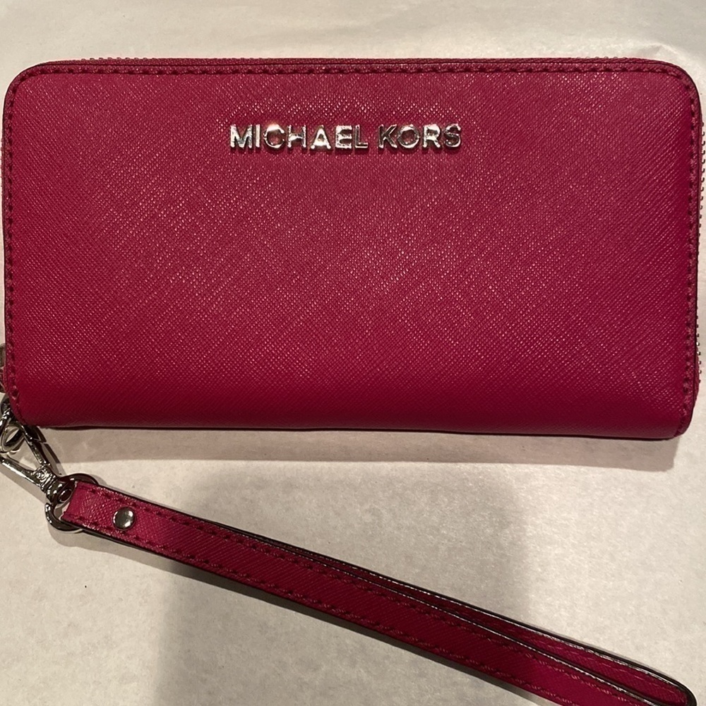 Michael Kors Jet Set Large Wristlet Clutch Wallet, Hot Pink